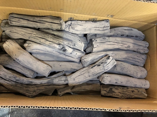 03-紀州備長炭 上小丸 15kg｜炭ソムリエやまだ